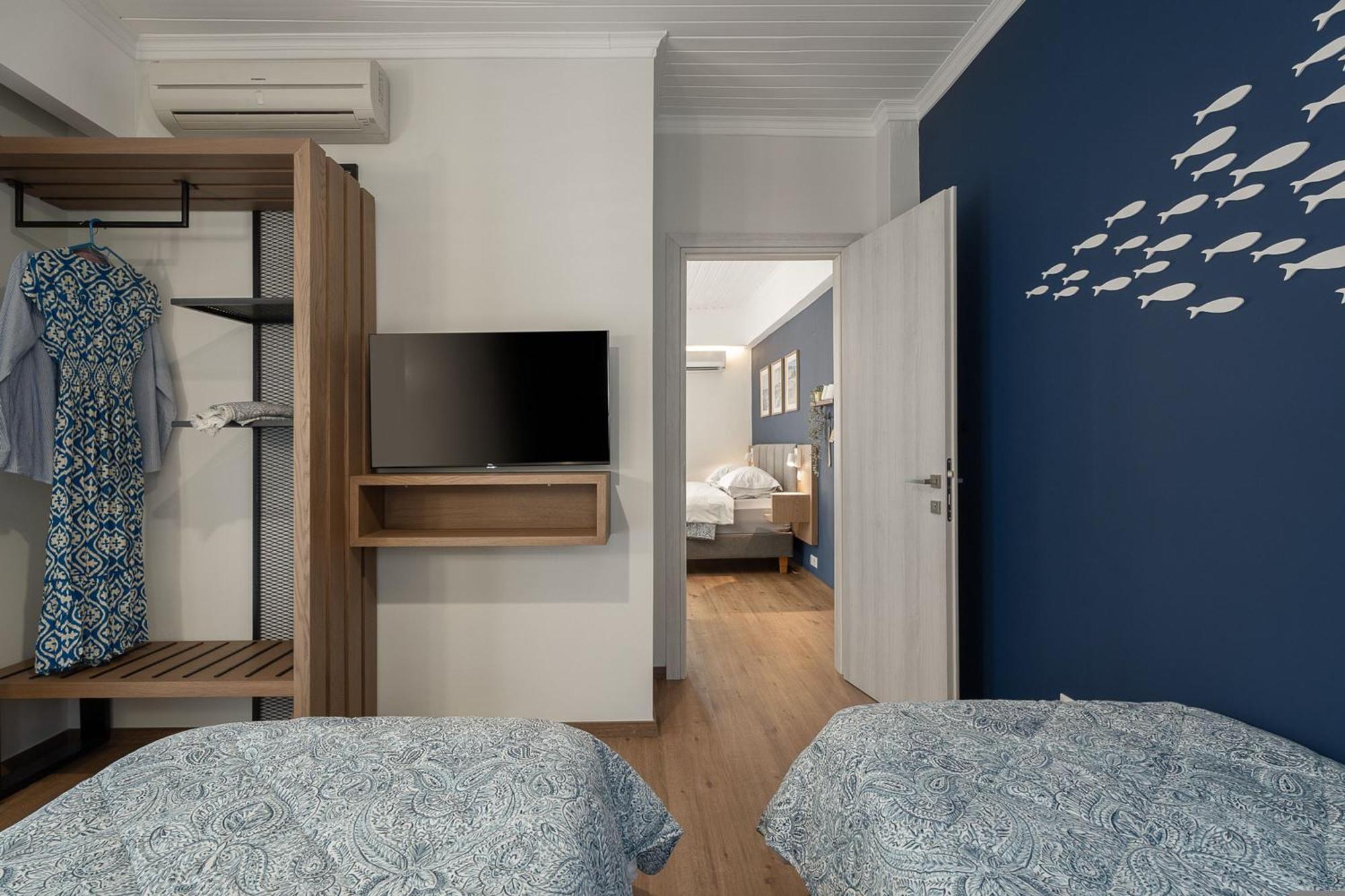 נידרי Captain'S Seafront Apartments מראה חיצוני תמונה
