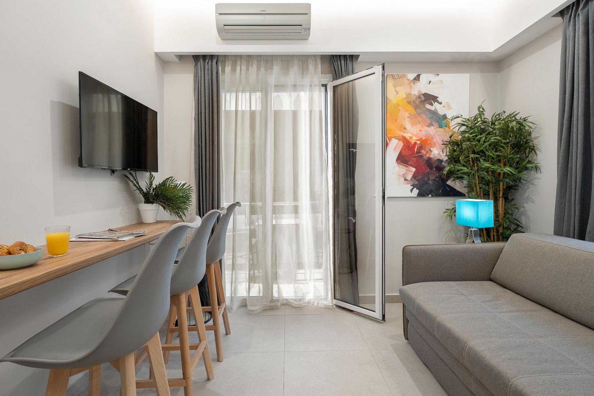 נידרי Captain'S Seafront Apartments מראה חיצוני תמונה